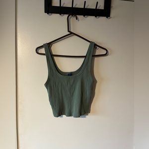 L Old Navy Crop Tank Top